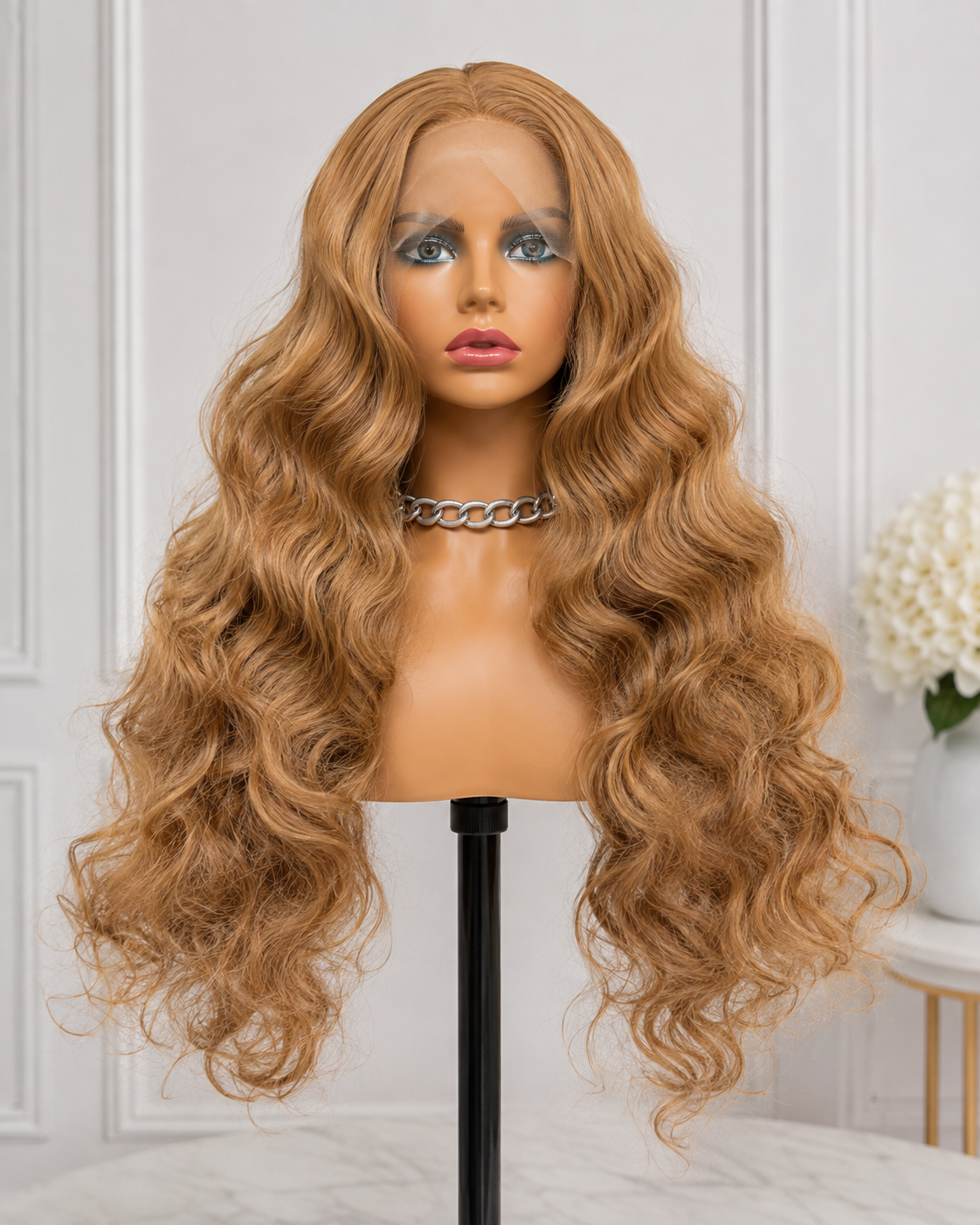Sierra | 28" Long Wavy Lace Front Wig